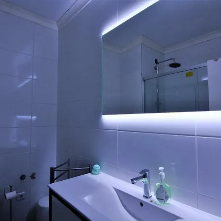 Lejlighed Charmosous Flat