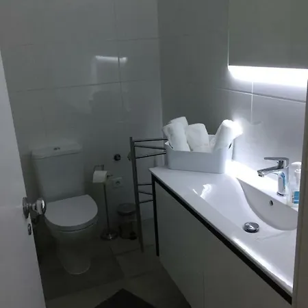 Charmosous Flat