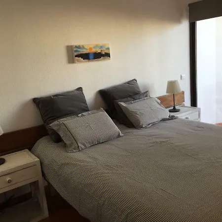 Charmosous Flat *